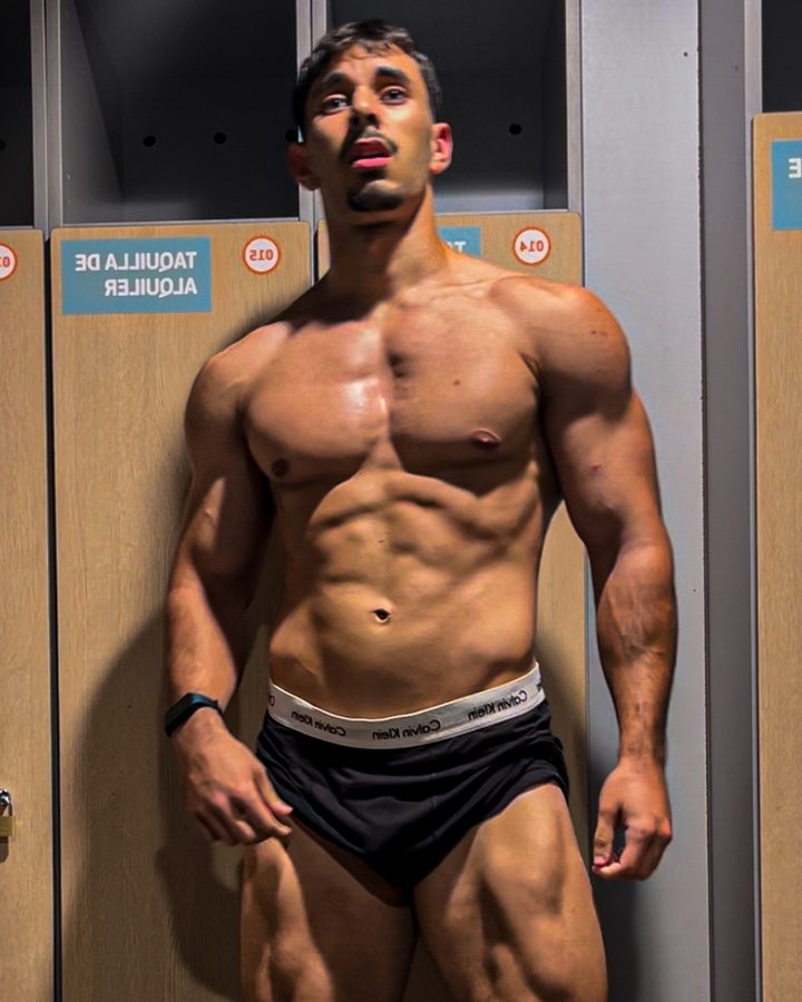 Álex de cuerpo entero después de 24 semanas